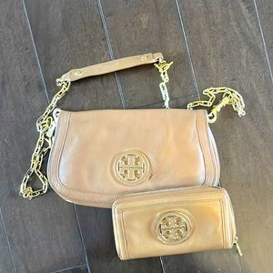Tory Burch cross body with matching wallet